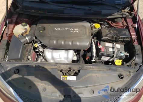 2015 Chrysler 200 Limite z USA, uszkodzony, nr VIN 1C3CCCAB0FN707914